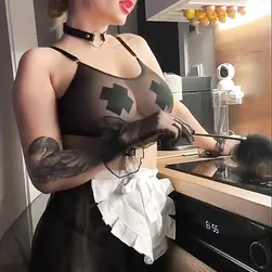 Wow, che Scarlet sexy con grandi tette
