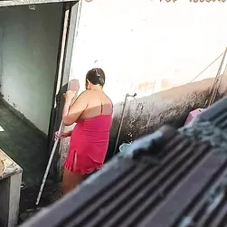 Caught on Hidden Cam Flashing Those Juicy Curves