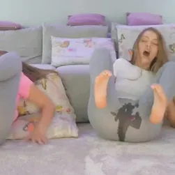 Tight Leggings and Young Squirting Babe Caught on Camera