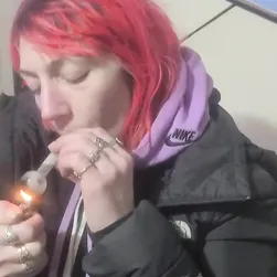 Meth Addict Babe With GOAT Throat Sucks Cock To Survive