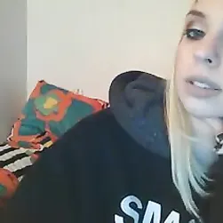 Goth Emo Babe Teases Dirty On Webcam In A Wicked Solo Session