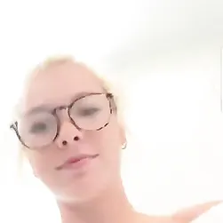 Fit Blonde Exposes Her Nude Body In Live Stream Fail