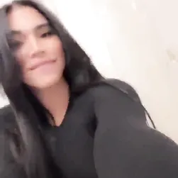 Big Booty Babe Shakes Her Ass And Twerks Like She’s Begging For It