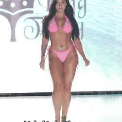 Emjayrinaudo Teasing Her Naughty Side