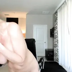 Hot Blonde Milf Gets Wild 785j5