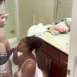 Gata Gordinha Hottie with Big Bunda Shines in Ebony Fuck