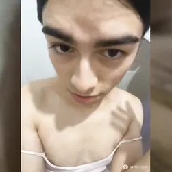 Valendoll Hottie Delivers Sultry Fuck Performance