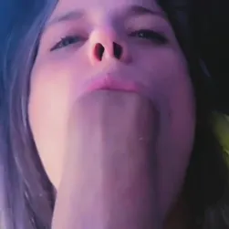 Awesome Babe Deepthroating Like a Champion — Head Game On Point