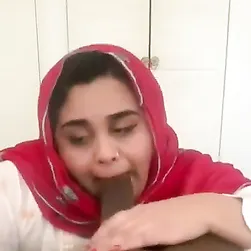 Un inmigrante pakistaní disfruta de las ventajas de vivir en Estados Unidos