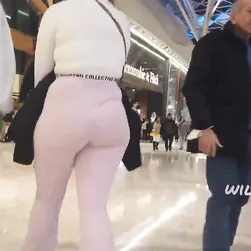 Candid pawg