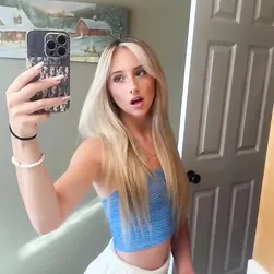 fucking cheating bf on phone