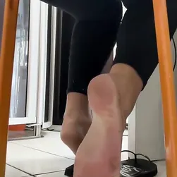 Candid Feet bei Kohl's