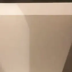 Nieśmiała kuzynka Joylynn pokazuje swoje cycki na FaceTime