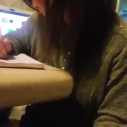 Hai portato un'amica a studiare