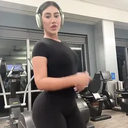 Büyük vücut tik tok meydan okuma büyük banka Sıcak büyük göt sürtük bbc ırklararası bbl sıcak instagram için inşa