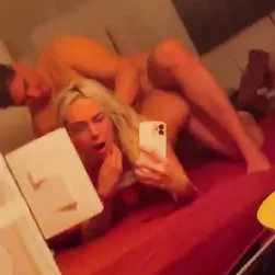 Loira casada dando de 4