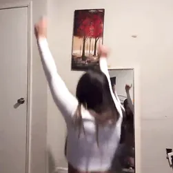 Latina Teen mit fettem Arsch