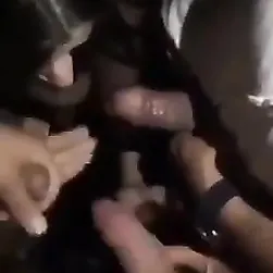 Niemiecka laska została zgwałcona przez arabskich i tureckich mężczyzn 😈 ????????